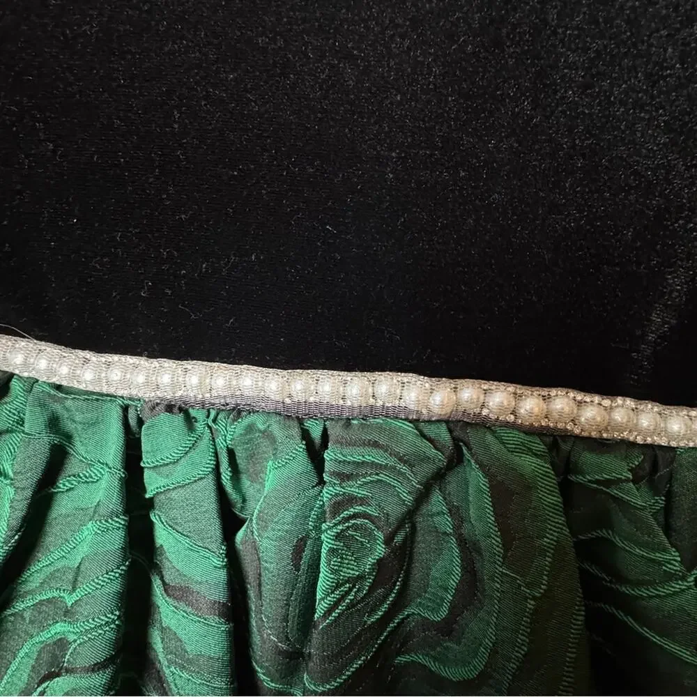 Blueberi Boulevard Girl’s  Black and Green Holiday Festive Dress Sz 6X NWT